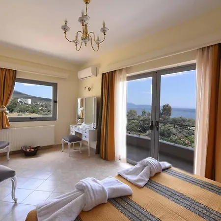 Seaside Andronikos Villa