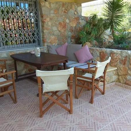 Seaside Andronikos * Amarynthos