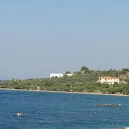 Seaside Andronikos أمارنثوس